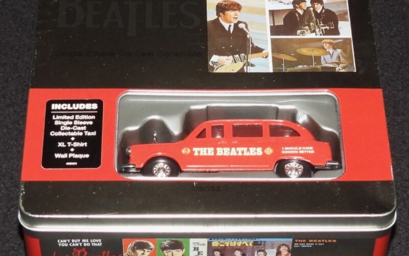 「THE BEATLES　Single Sleeve Die Cast Collectible Series 1」